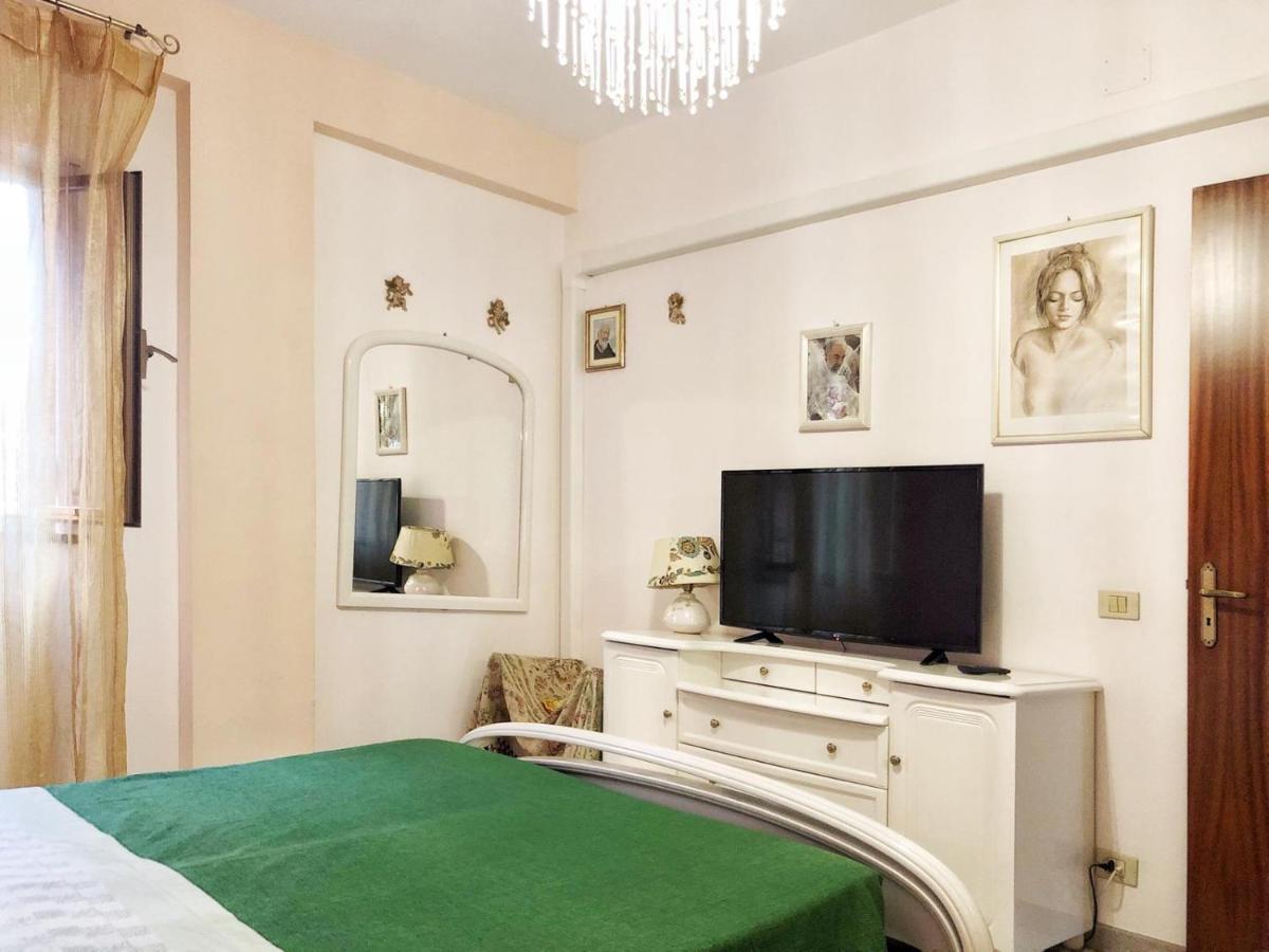 Appartamento Maria Giovanna Giardini Naxos Exterior photo