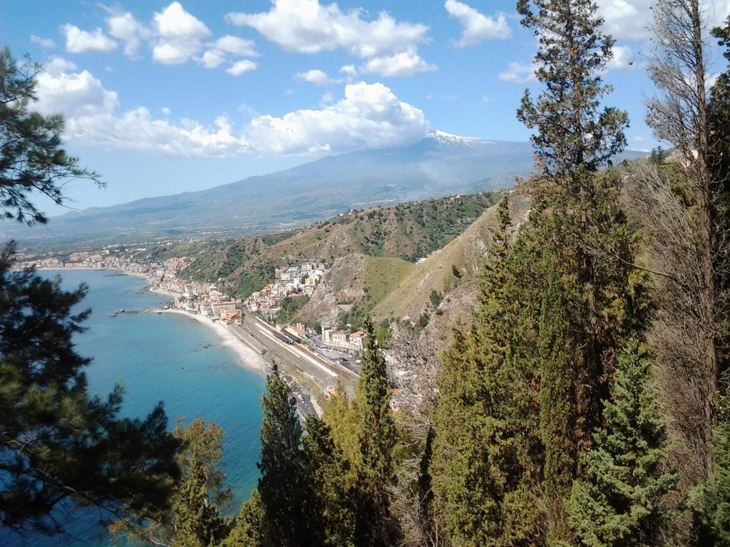 Appartamento Maria Giovanna Giardini Naxos Room photo